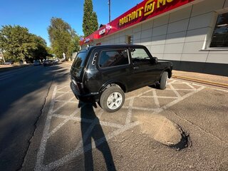 2022 Lada (ВАЗ) Niva Legend I, чёрный, 875000 рублей, вид 2