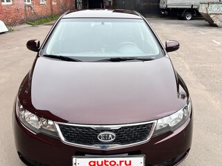 2011 Kia Cerato 5-speed II, пурпурный, 1000000 рублей, вид 2