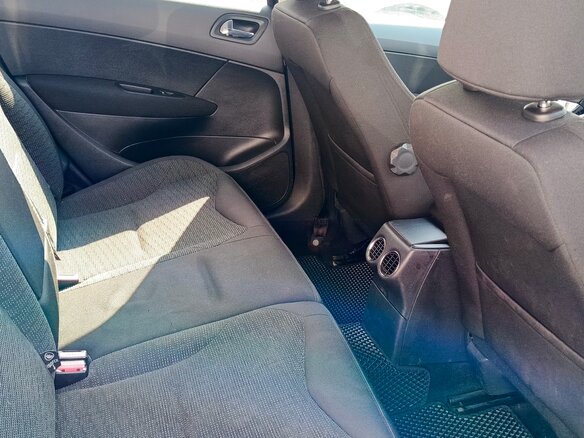 2012 Peugeot 308 I Рестайлинг, коричневый - вид 18