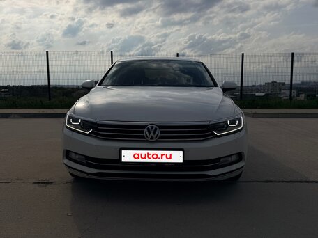 2016 Volkswagen Passat B8, белый, 2250000 рублей, вид 3