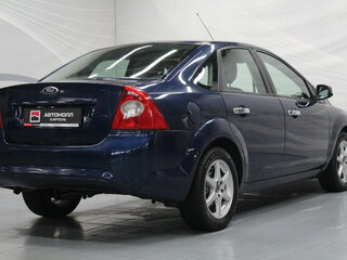 2010 Ford Focus II Рестайлинг, синий, 550000 рублей, вид 5