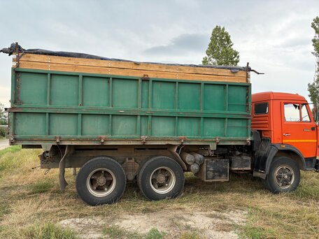 1985 КамАЗ 55102, оранжевый, 900000 рублей, вид 3
