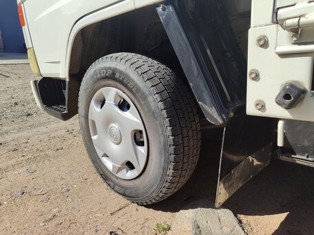 2001 Toyota Dyna, белый, 1455000 рублей, вид 4