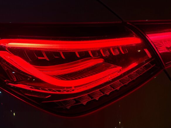 2021 Mercedes-Benz CLA 200 II (C118, X118), белый, 3850000 рублей - вид 1