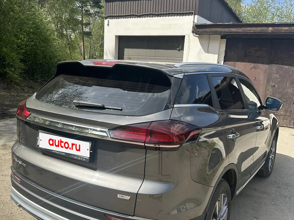 2024 Geely Atlas Pro, серый, 2170000 рублей - вид 5