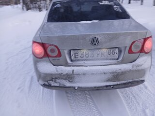 2010 Volkswagen Jetta V, серебристый, 680000 рублей, вид 3