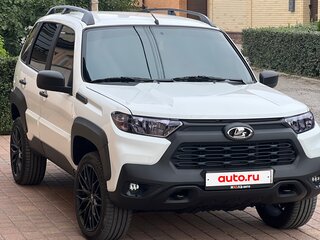 2023 Lada (ВАЗ) Niva Travel I, белый, 1300000 рублей, вид 1