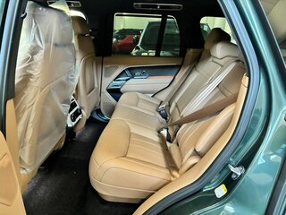 2026 Land Rover Range Rover D350 MHEV Long V, зелёный, 25200000 рублей, вид 4