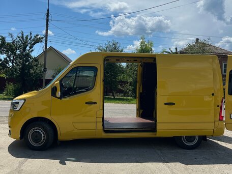 2020 Renault Master, жёлтый, 2250000 рублей, вид 3