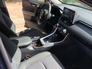 2019 Toyota RAV4 V (XA50), синий, 3000000 рублей, вид 5