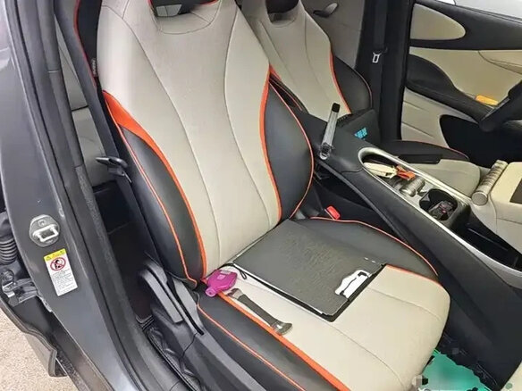 2023 BYD Dolphin 44.9 kWh I, серый - вид 13