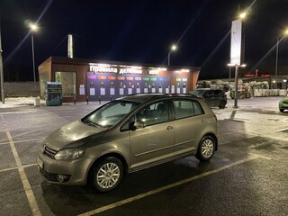2012 Volkswagen Golf Plus II, серый, 630000 рублей, вид 2