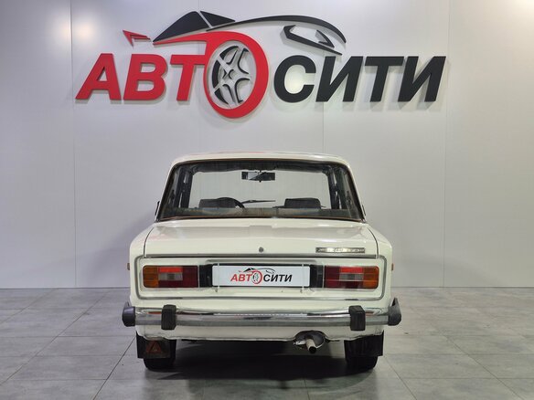 1980 Lada (ВАЗ) 2106 4-speed, белый - вид 6