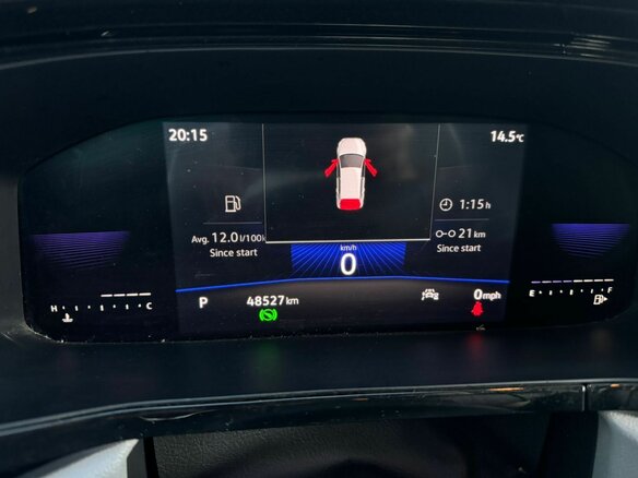 2021 Volkswagen Taos I, чёрный, 2600000 рублей - вид 11