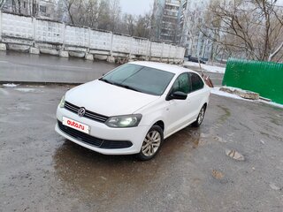 2013 Volkswagen Polo V, белый, 560000 рублей, вид 3