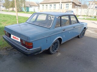 1983 Volvo 240 Series, голубой, 100000 рублей, вид 4