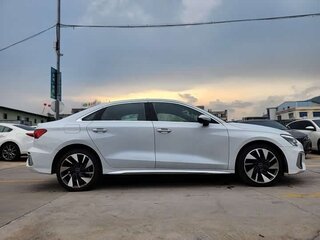 2022 Audi A3 35 TFSI Long IV (8Y), белый, 1735000 рублей, вид 4