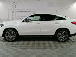 2026 Mercedes-Benz GLE Coupe 300 d II (C167) Рестайлинг, белый, 18950000 рублей, вид 3