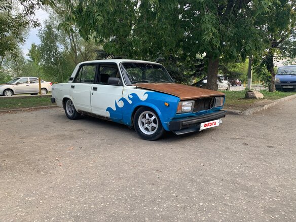 1997 Lada (ВАЗ) 2105, белый, 120000 рублей - вид 13