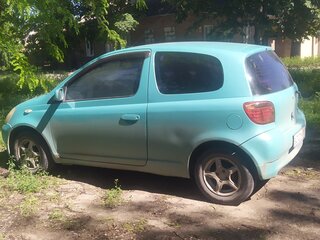 2000 Toyota Vitz I (P10), зелёный, 250000 рублей, вид 4