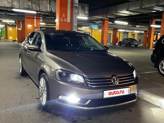 2011 Volkswagen Passat B7, серый, 1149990 рублей, вид 2