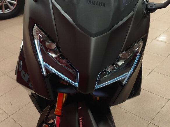 2025 Yamaha TMAX, чёрный, 1645000 рублей - вид 10