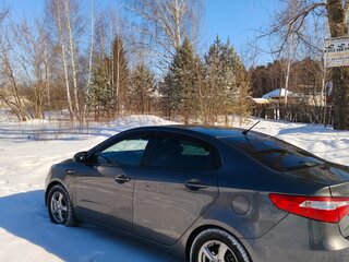 2011 Kia Rio 4-speed III, серый, 850000 рублей, вид 3