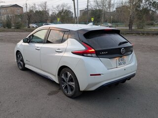 2021 Nissan Leaf II (ZE1), белый, 2200000 рублей, вид 2