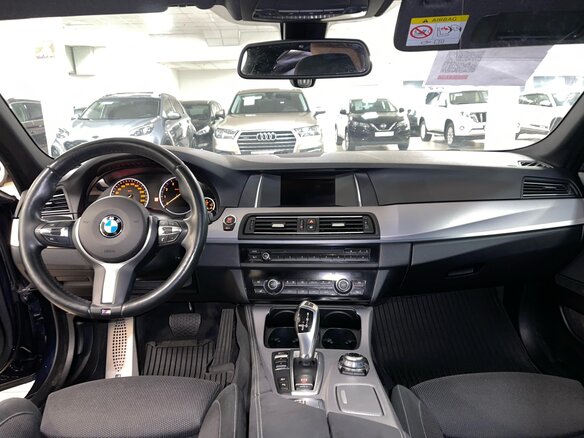 2014 BMW 5 серии 528i xDrive VI (F10/F11/F07) Рестайлинг, синий, 2100000 рублей - вид 9