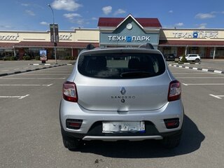 2020 Renault Sandero Stepway II Рестайлинг, серый, 1300000 рублей, вид 5