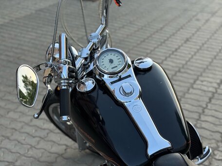 2001 Harley-Davidson Dyna Wide Glide, чёрный, 850000 рублей, вид 4