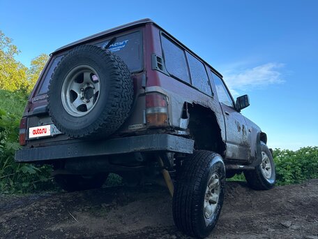 1992 Nissan Safari IV (Y60), красный, 500000 рублей, вид 4