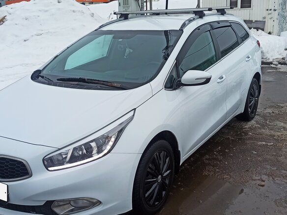 2014 Kia Ceed II, белый, 1050000 рублей - вид 1