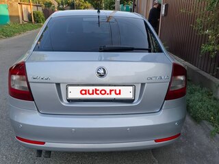 2011 Skoda Octavia II (A5) Рестайлинг, серебристый, 680000 рублей, вид 3