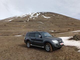 2012 Mitsubishi Pajero IV Рестайлинг 1, серый, 1780000 рублей, вид 3