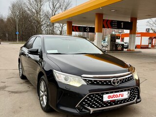 2016 Toyota Camry VII (XV50) Рестайлинг, чёрный, 1940000 рублей, вид 3