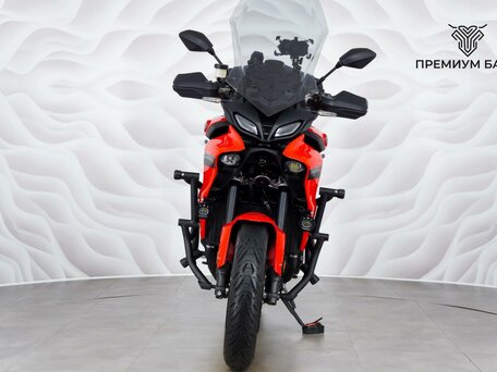 2021 Yamaha MT-09 Tracer (FJ-09), красный, 1250000 рублей, вид 4