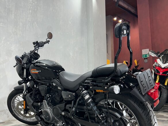 2023 Harley-Davidson Nightster, чёрный - вид 5