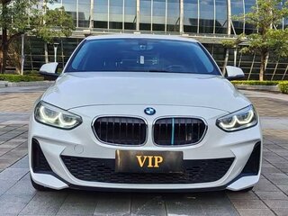 2022 BMW 1 серии 120i III (F52) Рестайлинг, белый, 1300000 рублей, вид 2