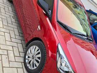 2015 Hyundai Solaris I Рестайлинг, пурпурный, 1300000 рублей, вид 4