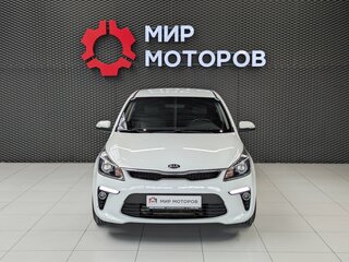 2018 Kia Rio IV, белый, 1255000 рублей, вид 2
