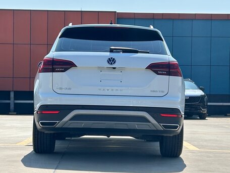 2022 Volkswagen Tayron I, белый, 3061000 рублей, вид 4