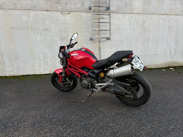 2008 Ducati Monster 696, красный, 350000 рублей - вид 5