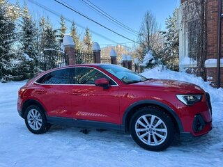 2020 Audi Q3 Sportback 40 TFSI II (F3), красный, 4300000 рублей, вид 1