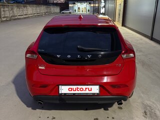 2015 Volvo V40 II, красный, 1200000 рублей, вид 4