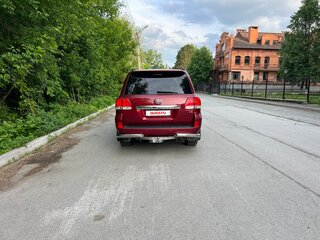 2008 Toyota Land Cruiser 200 Series, красный, 3050000 рублей, вид 2