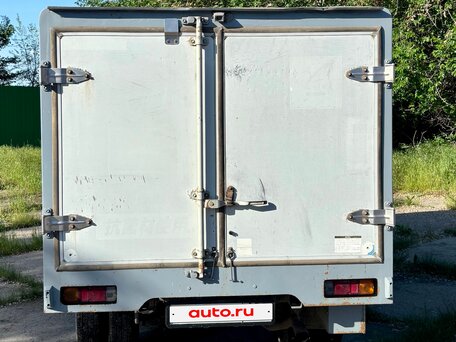 2001 Toyota Dyna, белый, 800000 рублей, вид 2
