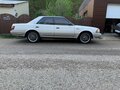 1989 Toyota Crown VIII (S130), белый, 1099999 рублей - вид 3