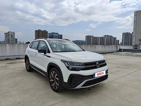 Volkswagen Tharu I