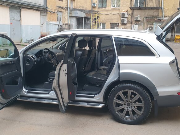 2011 Audi Q7 I (4L) Рестайлинг, серебристый, 2400000 рублей - вид 37